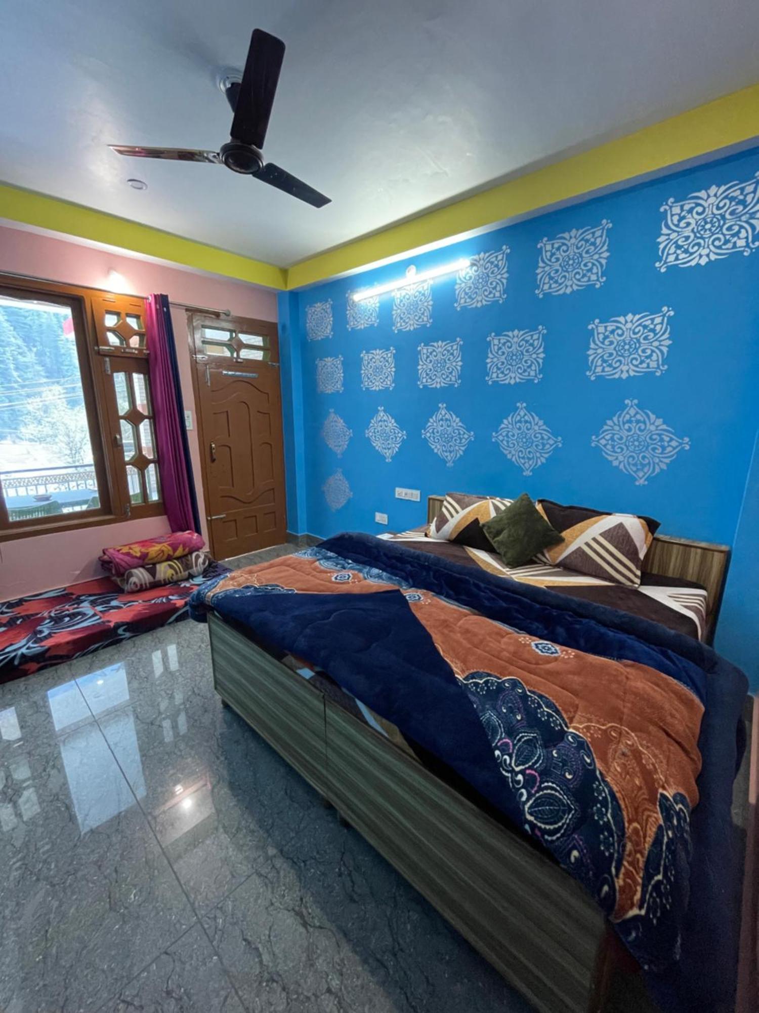 Chojh Inn Guest House Kasol Exteriör bild
