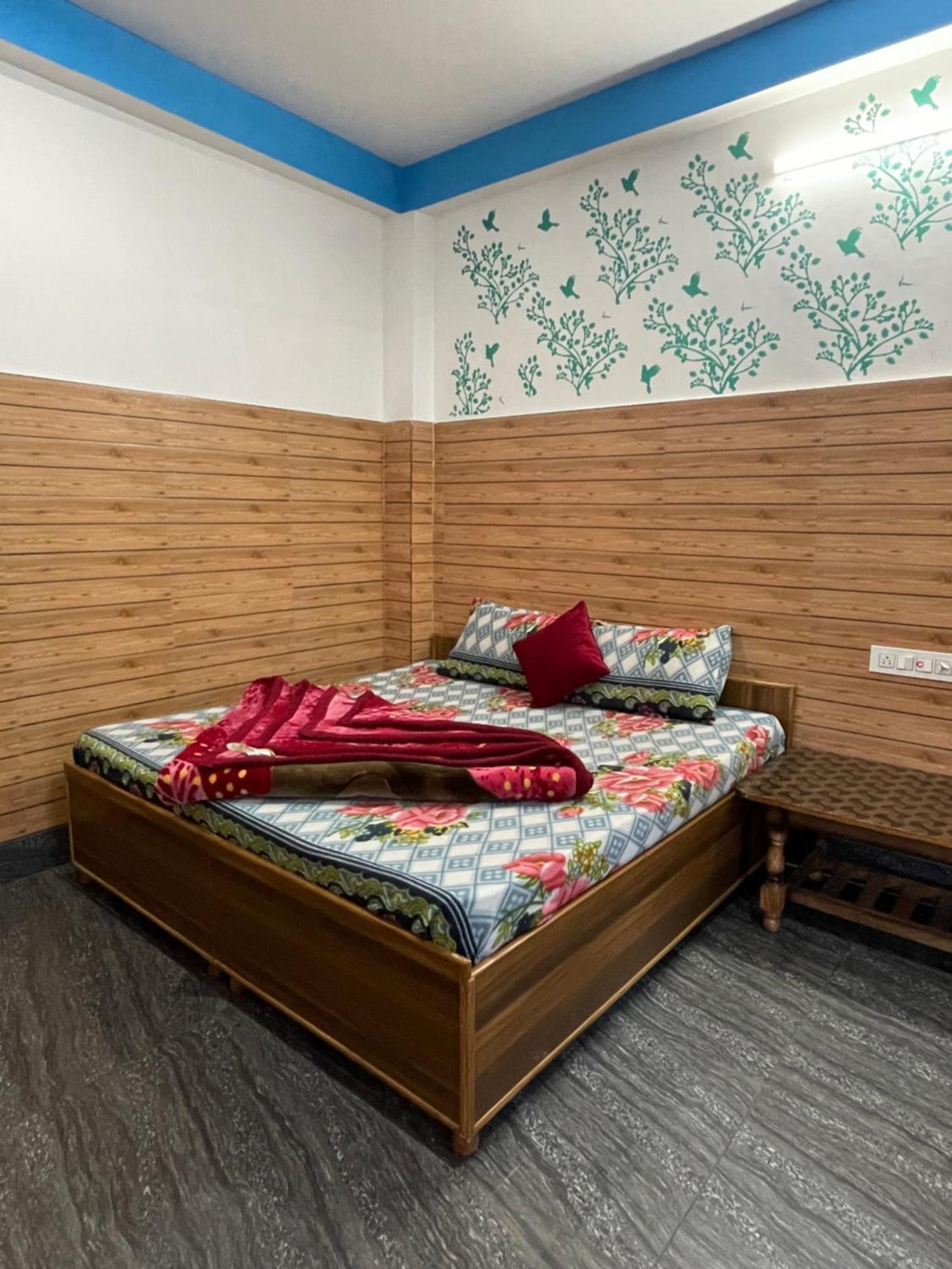 Chojh Inn Guest House Kasol Exteriör bild