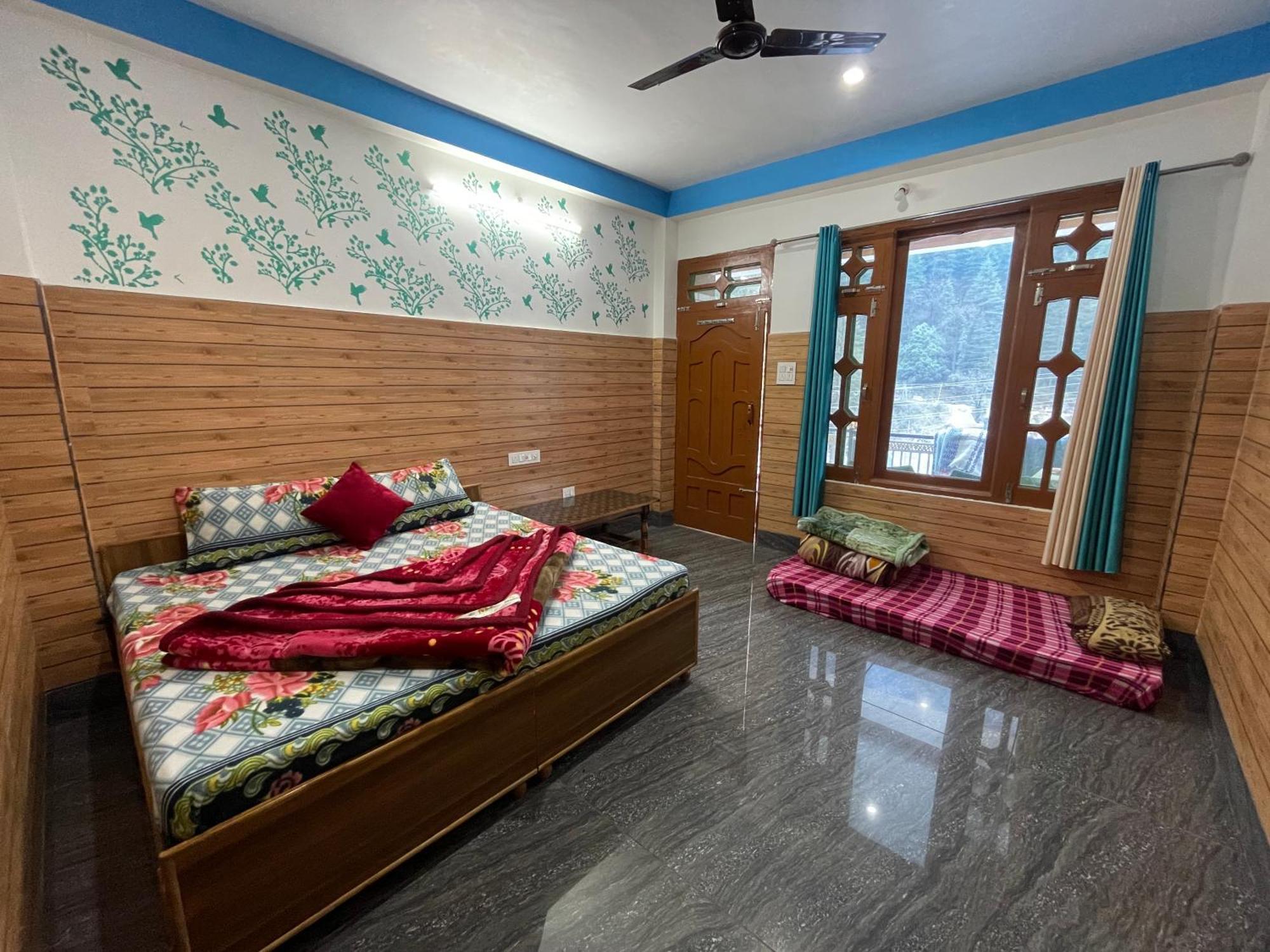 Chojh Inn Guest House Kasol Exteriör bild