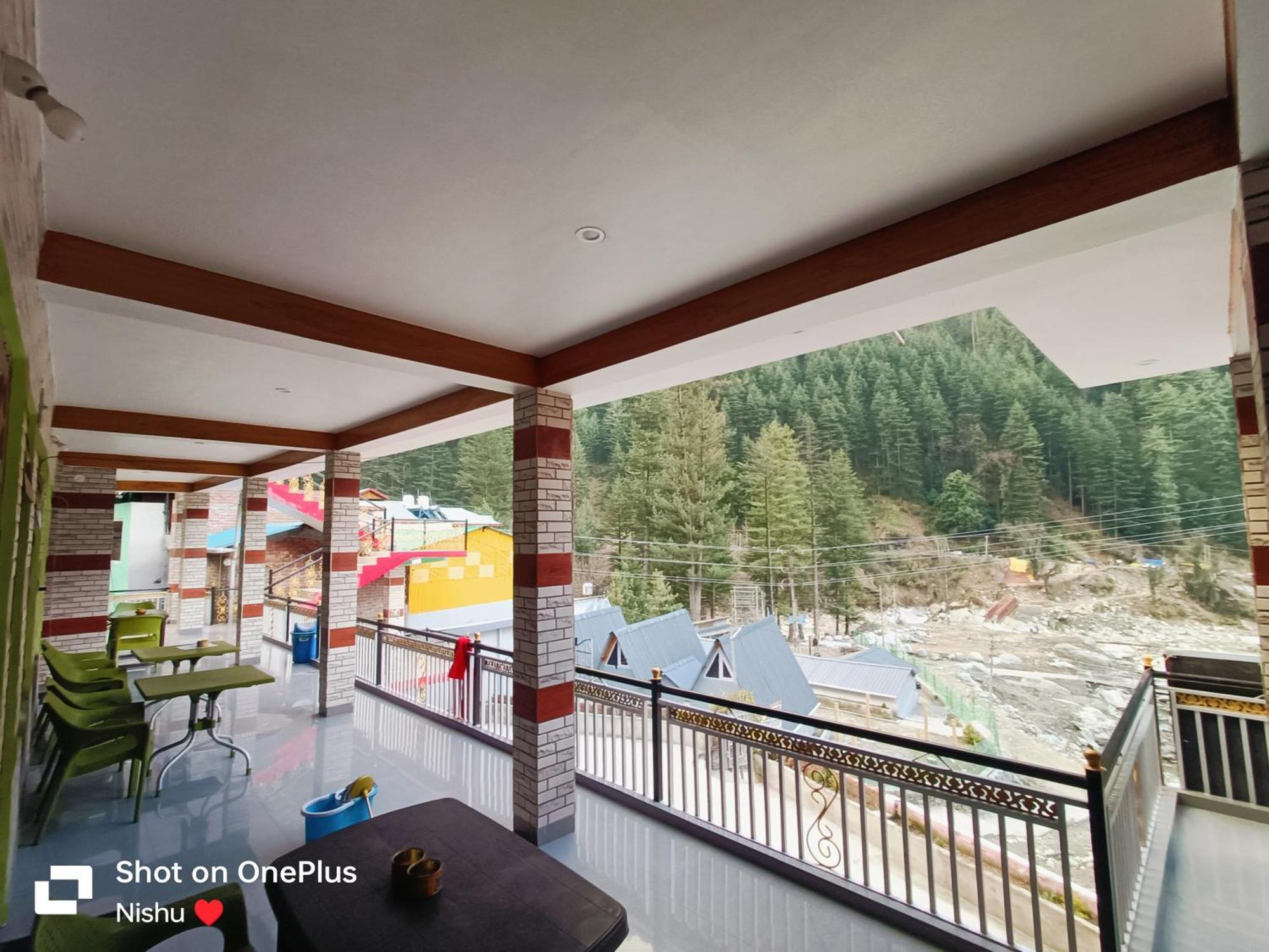 Chojh Inn Guest House Kasol Exteriör bild