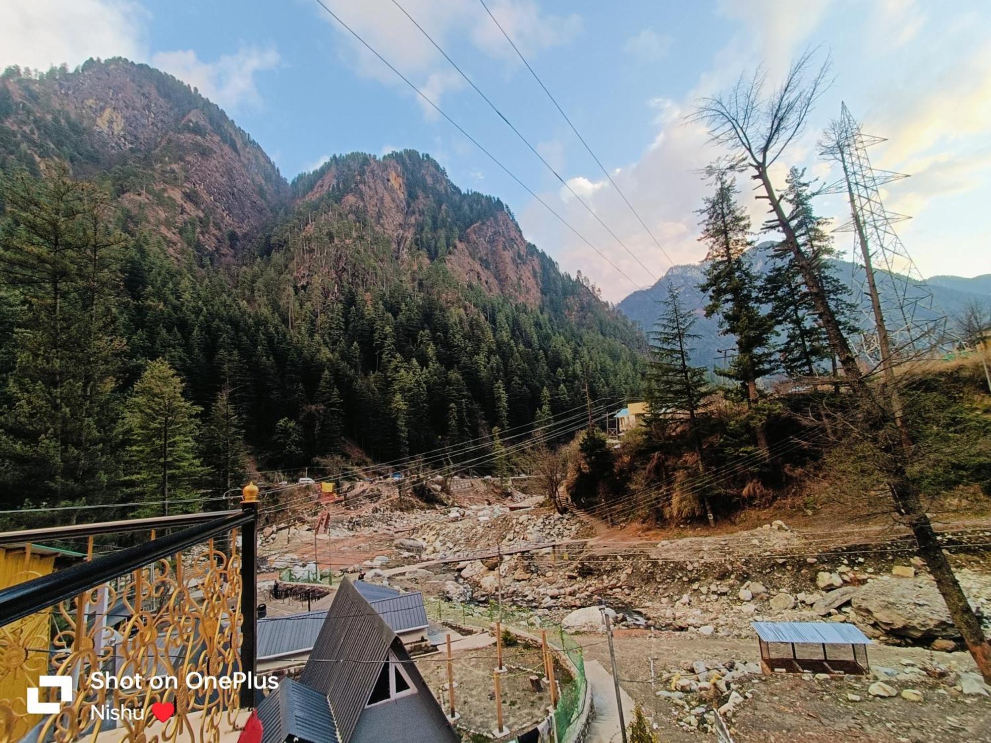 Chojh Inn Guest House Kasol Exteriör bild